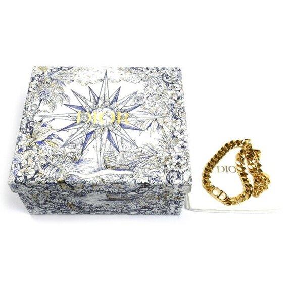 DIOR Gold Necklace - Picture 6 of 6